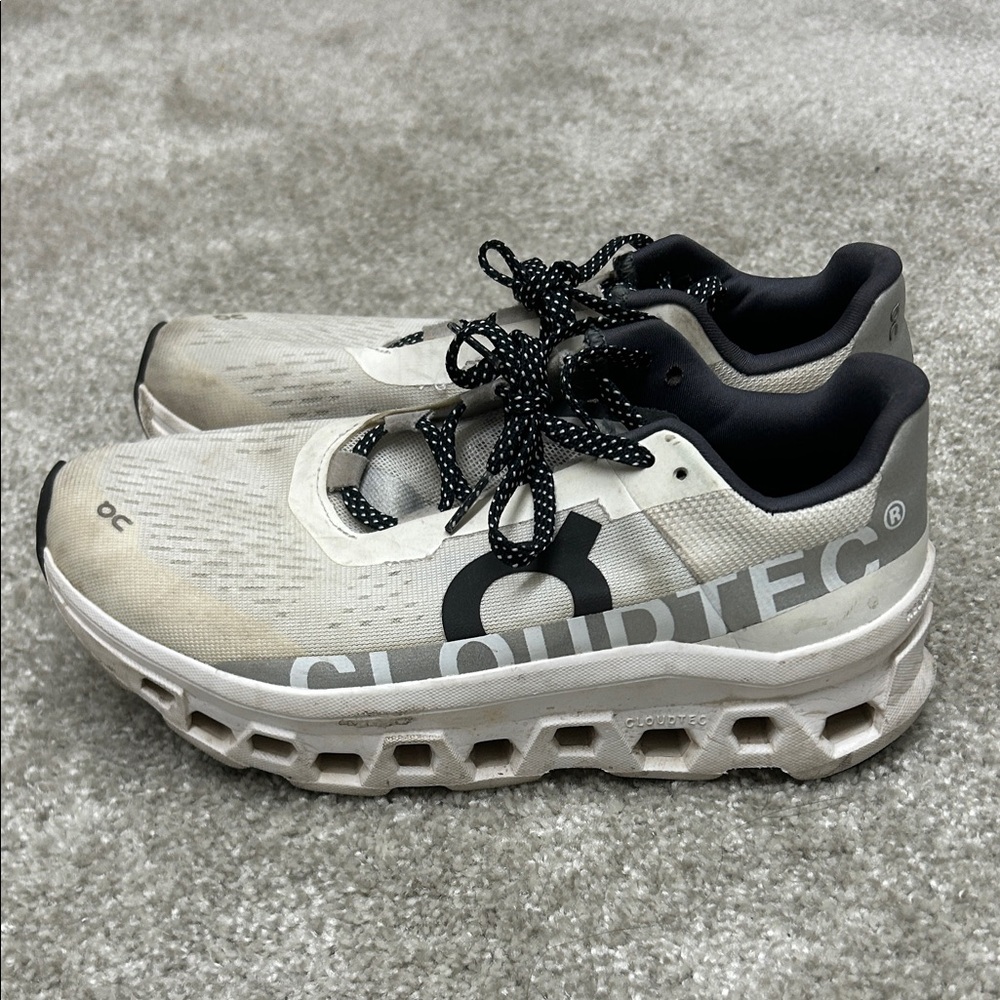 On Running Cream and Black Athletic Shoes - Picture 4 of 4